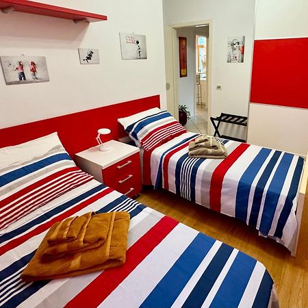 Das Rote Haus Ρίβα ντελ Γκάρντα Εξωτερικό φωτογραφία