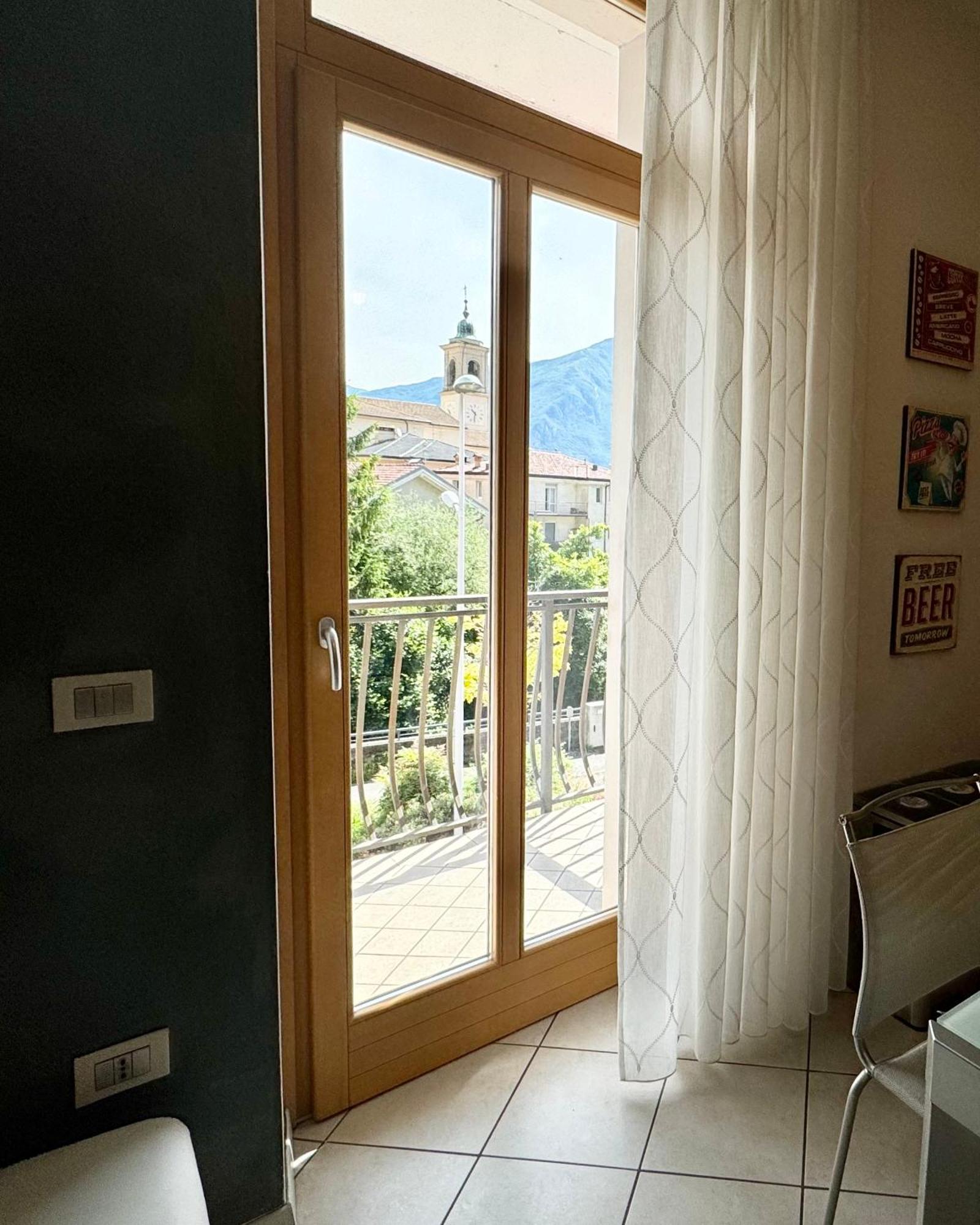 Das Rote Haus Ρίβα ντελ Γκάρντα Εξωτερικό φωτογραφία
